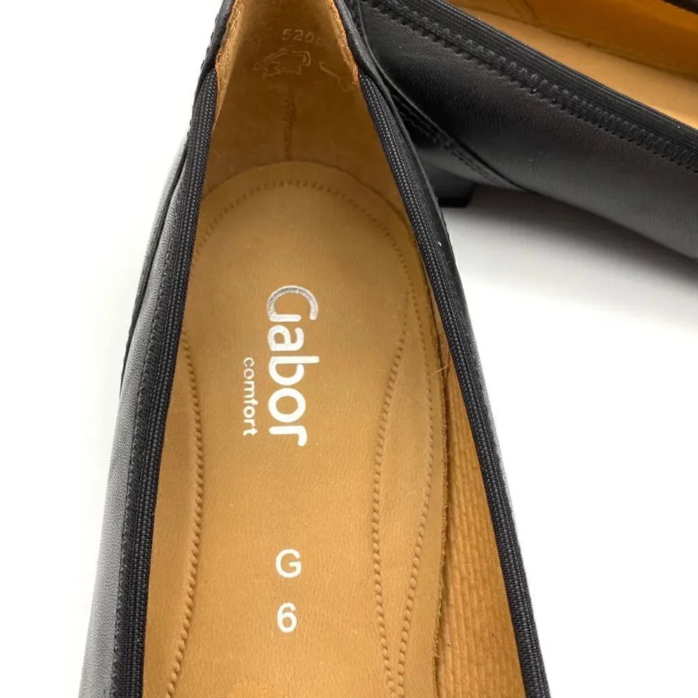 GABOR NWOT Black LEATHER FLAT SHOES
